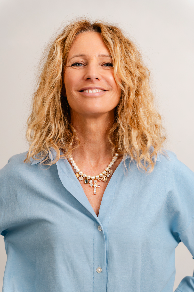 MAMY GISÈLE